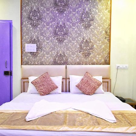 Hotel Picasso Varanasi Prime Location Exterior foto