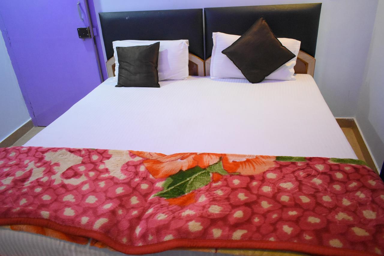 Hotel Picasso Varanasi Prime Location Exterior foto